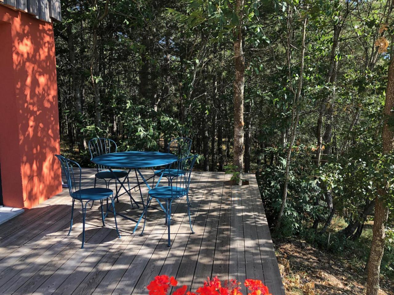 Reve D'Etoiles Bed & Breakfast Saint-Laurent-de-Cerdans Екстериор снимка
